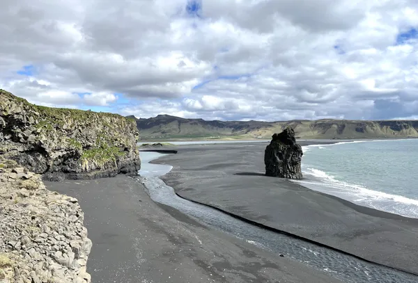 The Great Reynisfjara Basalt Sea Stacks thumbnail