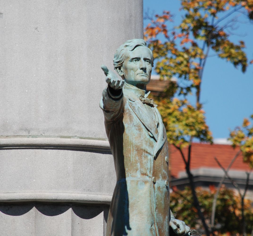 Jefferson Davis statue