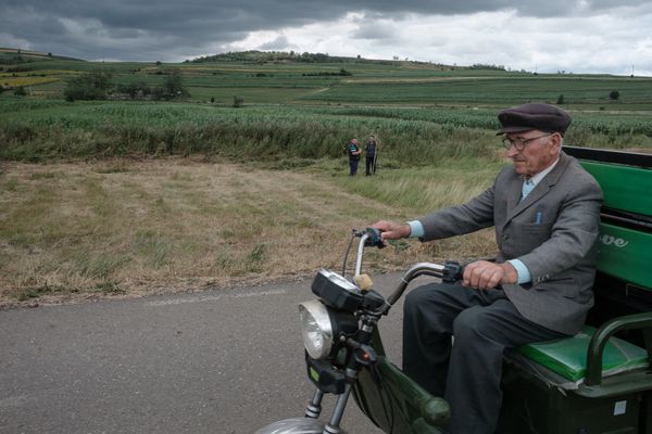 country side scene thumbnail