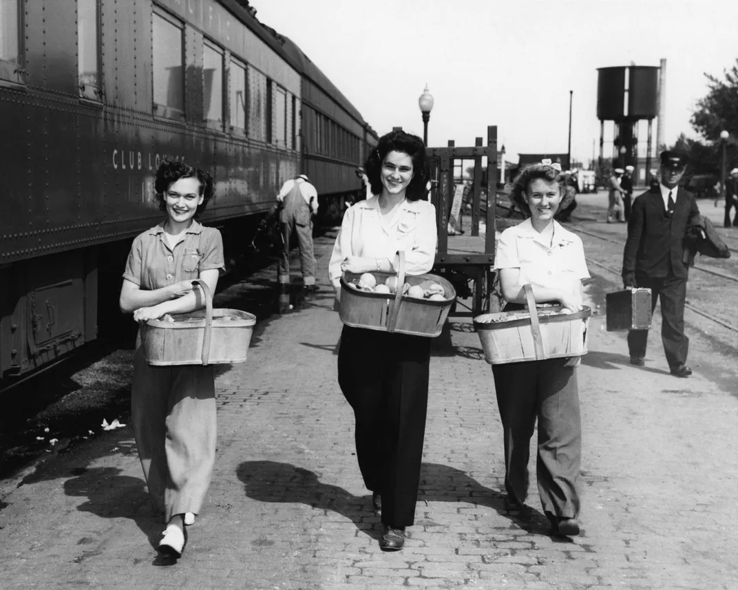 Canteen volunteers on the train platform. L to R: Bonnie Paul, Dorothy (Loncar) VanBuskirk and Margaret McEvoy