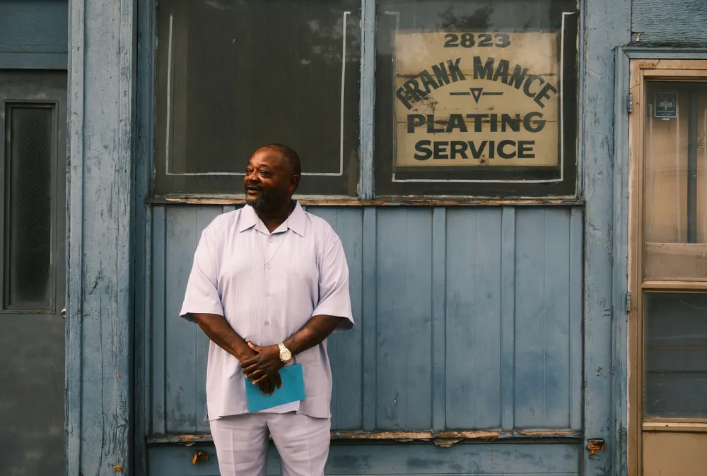 I asked to take a portrait of him before he entered a wedding. Two strangers, but connected by curiosity and photography.