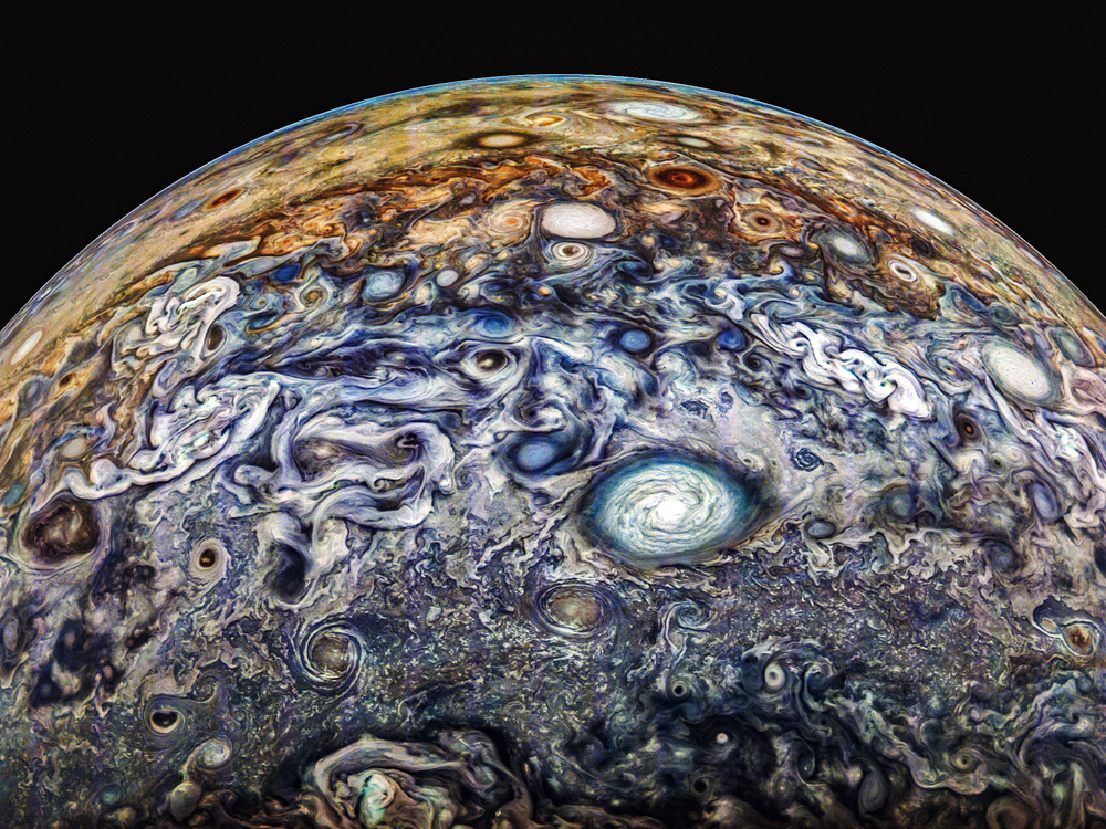 Another image of Jupiter by Juno