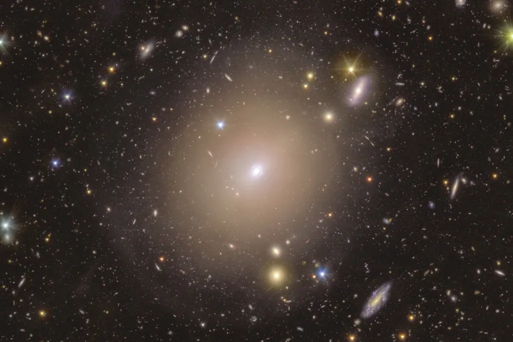 Galaxy NGC 6505 and the Einstein ring around it.