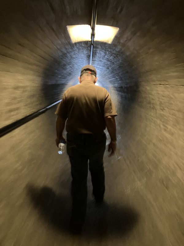 Man In Tunnel thumbnail