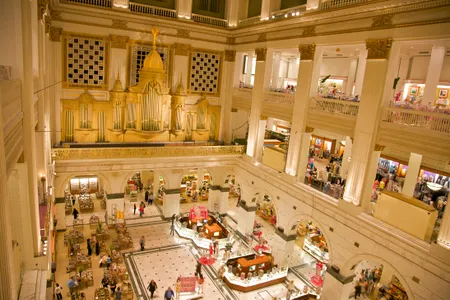 The interior of a former Wanamaker's (now a Macy's location) in Philadelphia, Pennsylvania, complete with a 1911 World Fair pipe organ