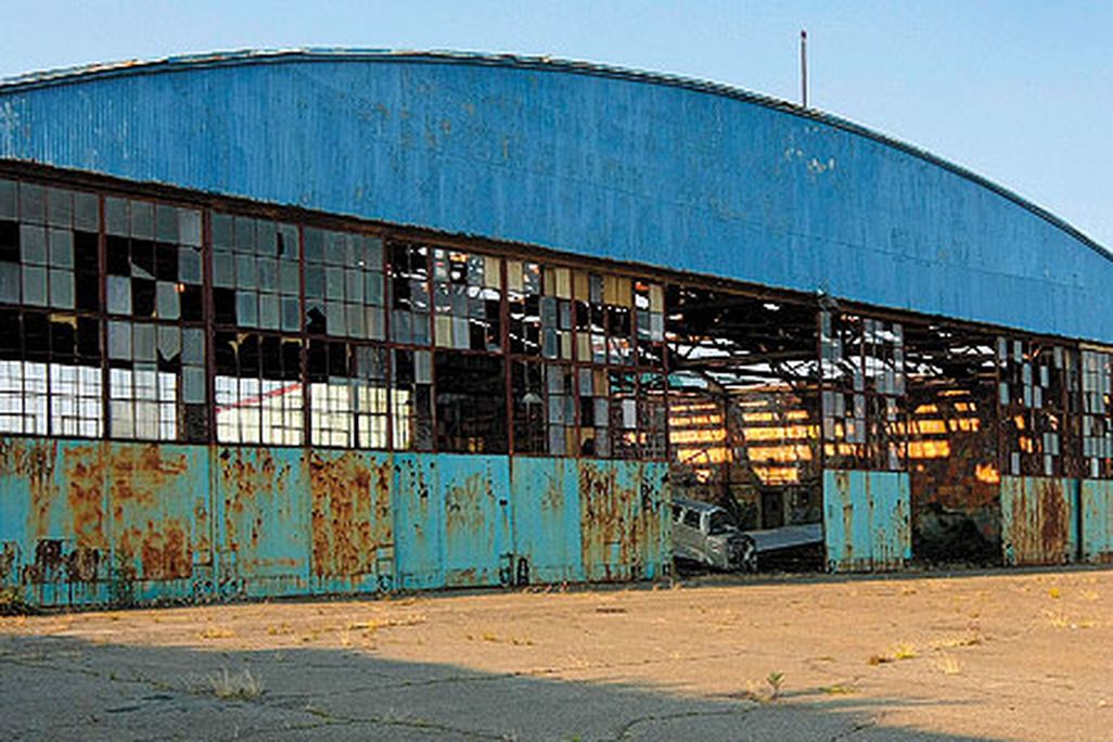 Built in 1928, the steel frame of the Curtiss flying school is still sound.