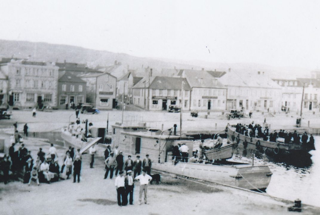 This Tiny French Archipelago Became America's Alcohol ...
