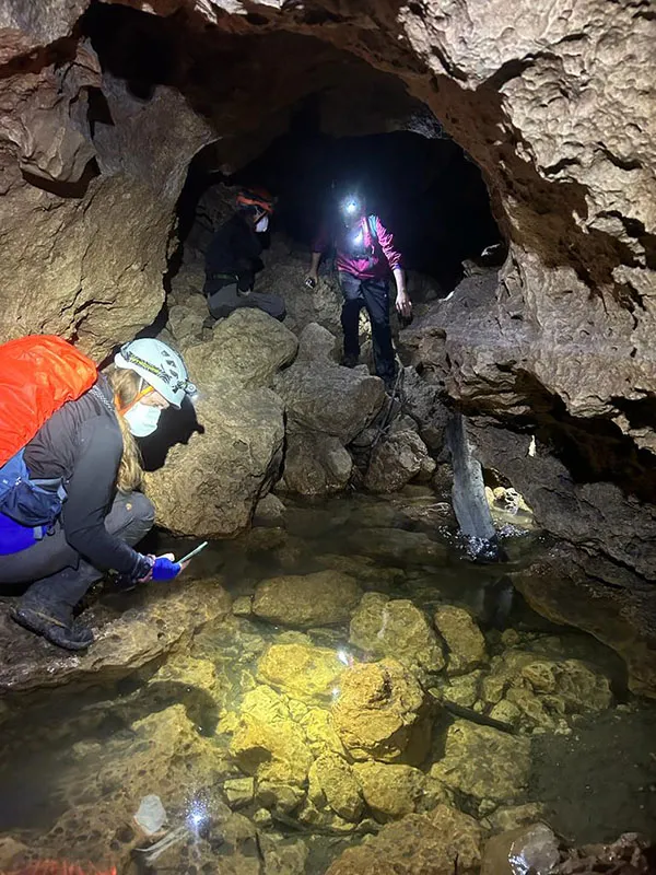 Scientists in Mexican Cave