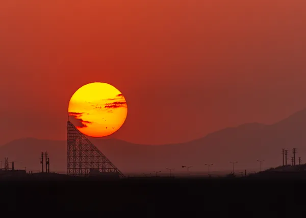 Sunset along the road heading toward Tehran. thumbnail