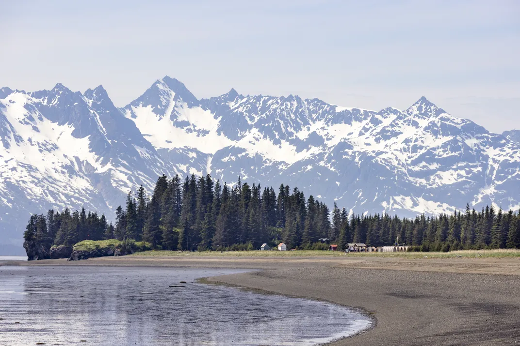 Getting Up Close to the Bears of Alaska's Lake Clark National Park