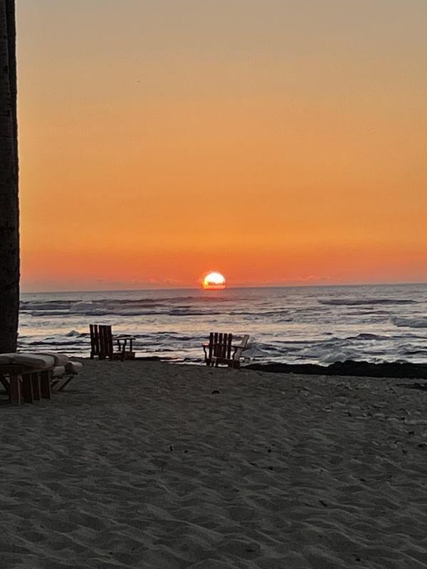Sunset at Kailu Kona, Pacific Ocean thumbnail