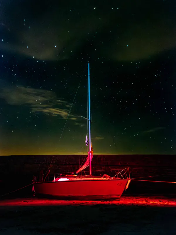 Boat under the stars thumbnail