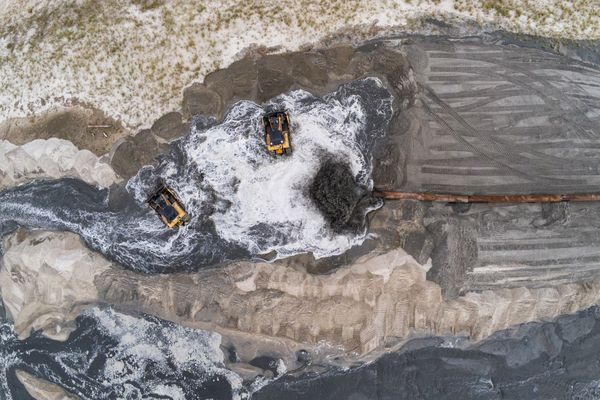 Sand Dredging thumbnail