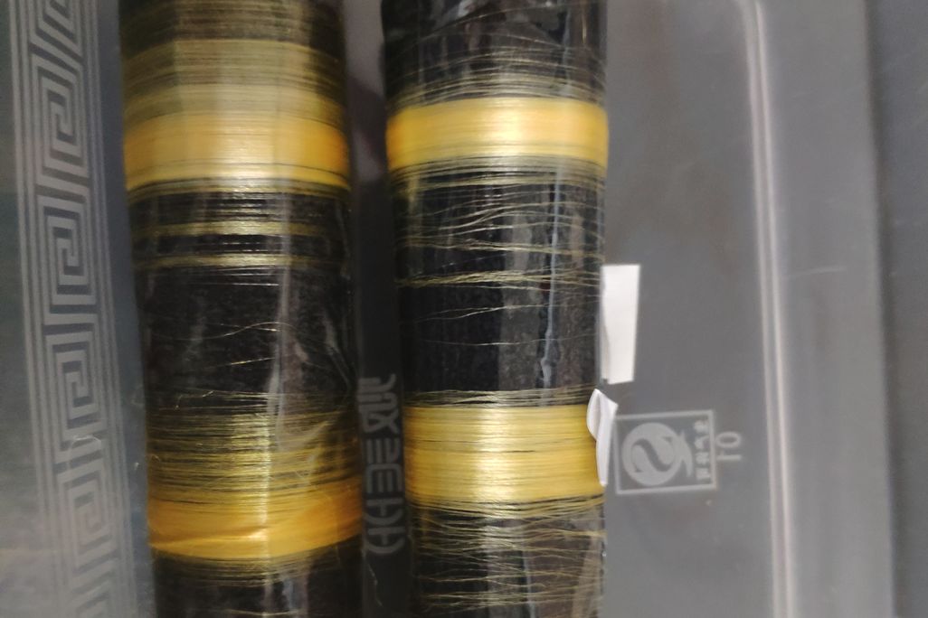 Spools of spider silk