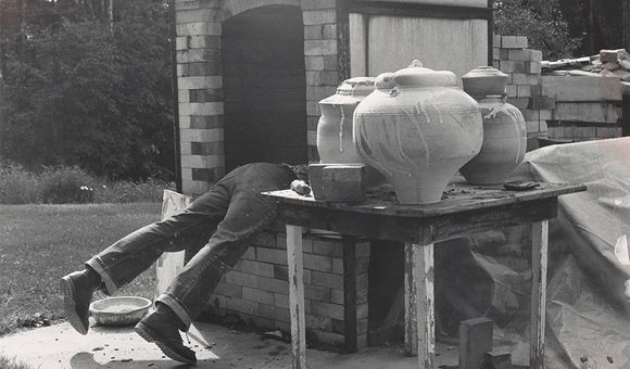 Photograph of Don Reitz loading a kiln on his farm in Spring Green, Wisconsin, circa 1965 / unidentified photographer. Don Reitz papers, circa 1940-2015. Archives of American Art, Smithsonian Institution.