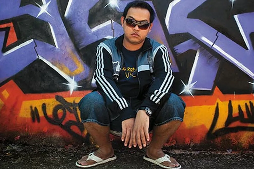 Rapper J Me graffiti art show