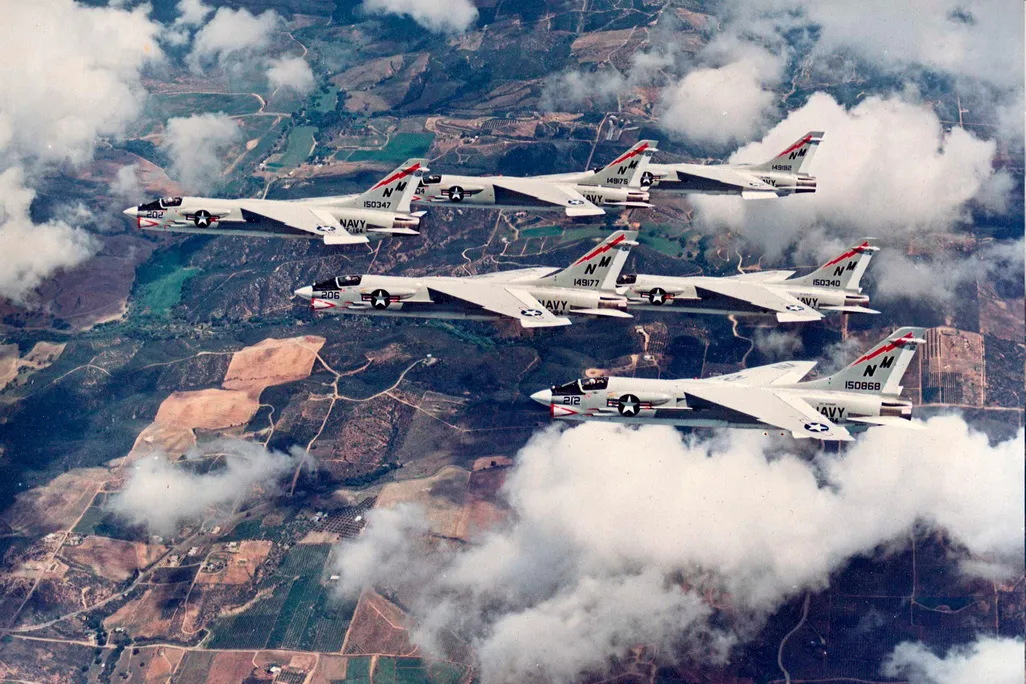 11X_ON2015_F8Crusader3_LIVE.jpg