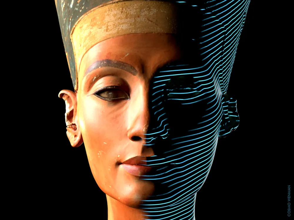 Nefertiti Bust Cosmo Wenman
