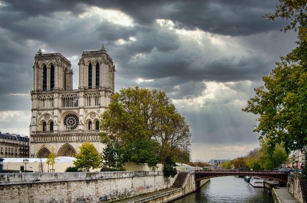 Notre-Dame de Paris thumbnail