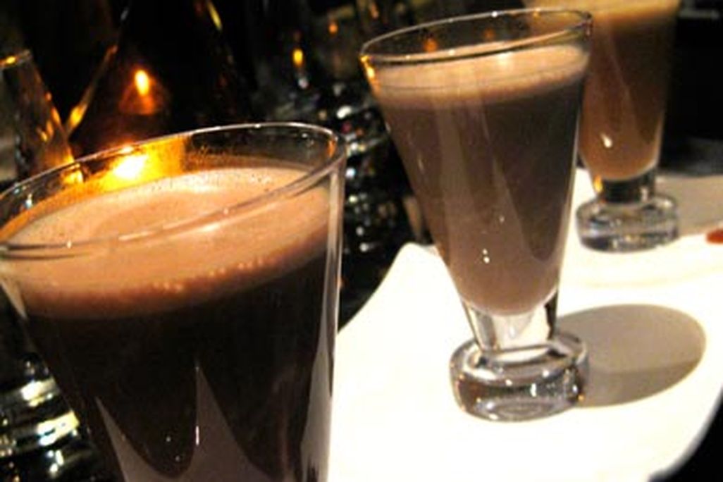 20110520090005hot-cocoa.jpg