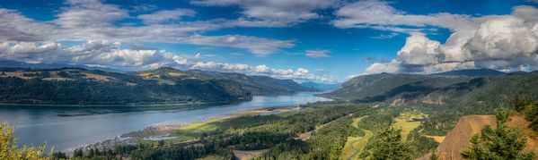 Columbia River Gorge panorama thumbnail