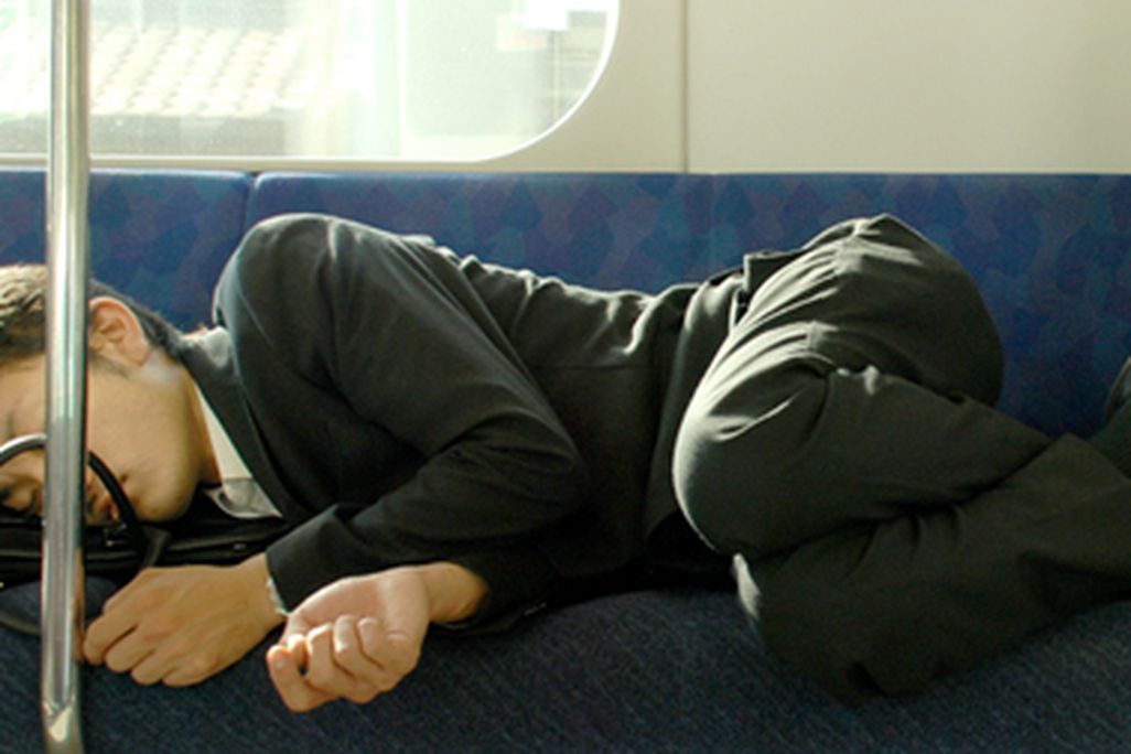 20130719085058thumbimage_hangoverblog1.jpg