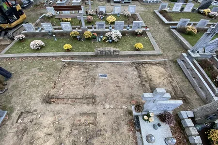 Researchers unearthed three Polish nuns' remains at a municipal cemetery in Orneta.
