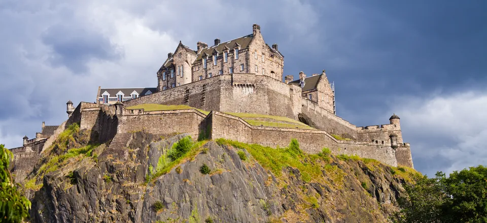  Edinburgh Castle 