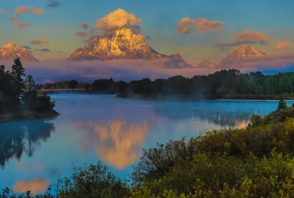 Grand Tetons at Oxbow Bend thumbnail