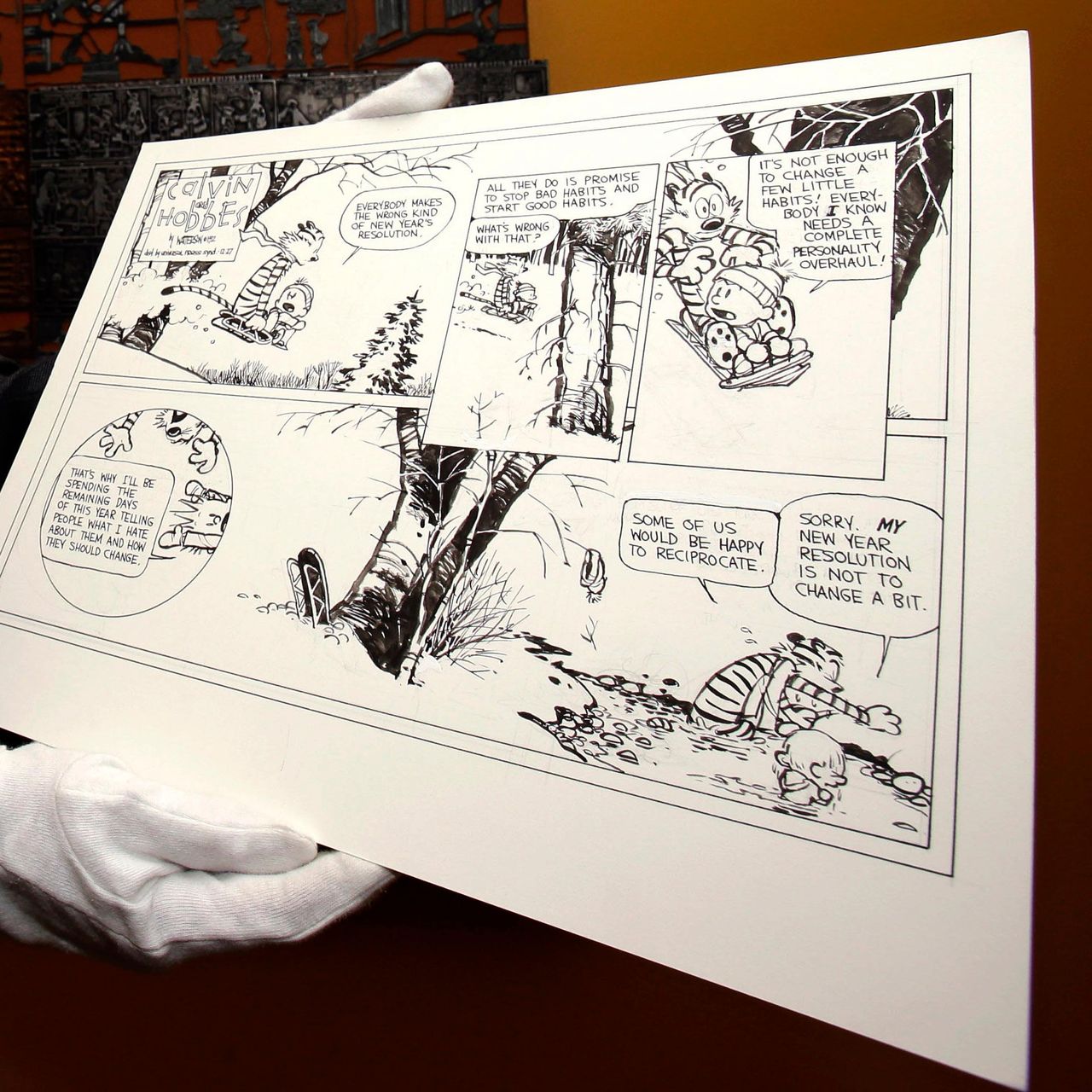 アート・デザイン・音楽 The Essential  and Hobbes Exploring Calvin and Hobbes an Exhibition Catalogue from Norman