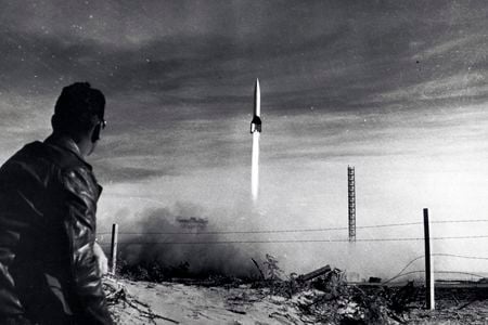 An early V-2 rises into the sky over White Sands, New Mexico.