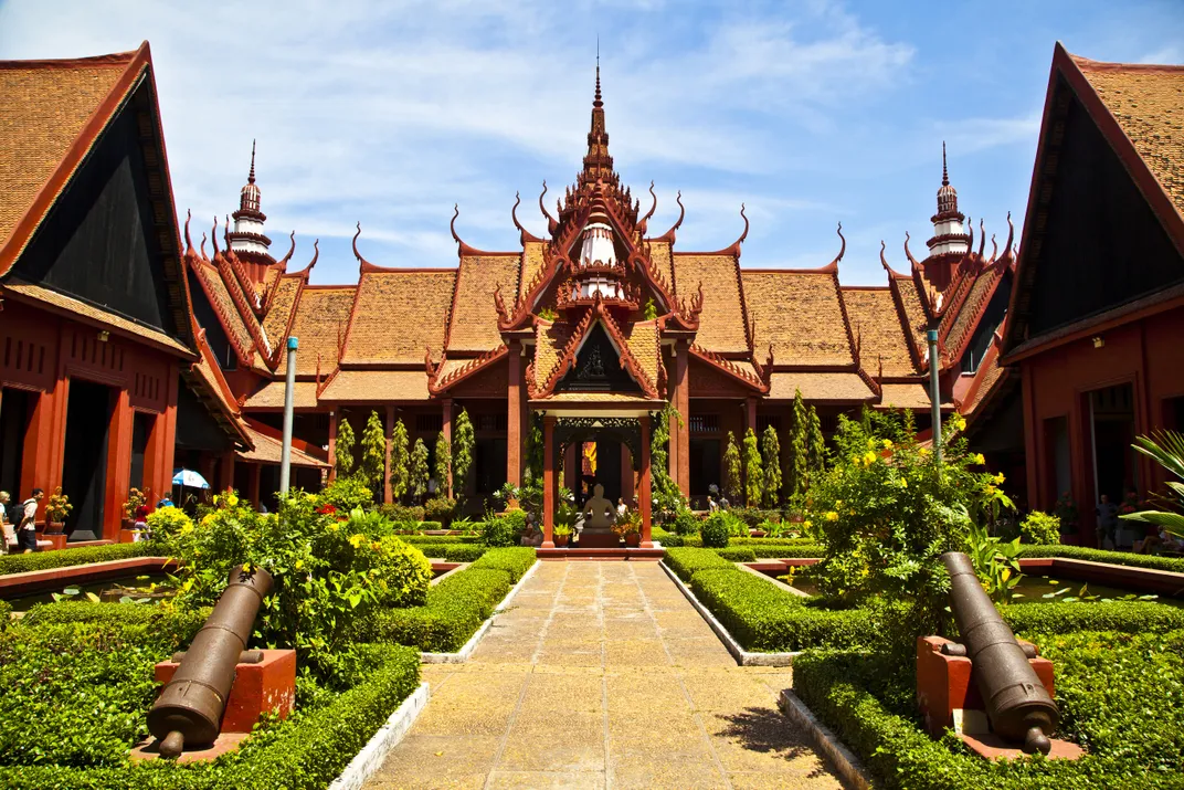Khmer architecture of the National Museum, Phnom Penh