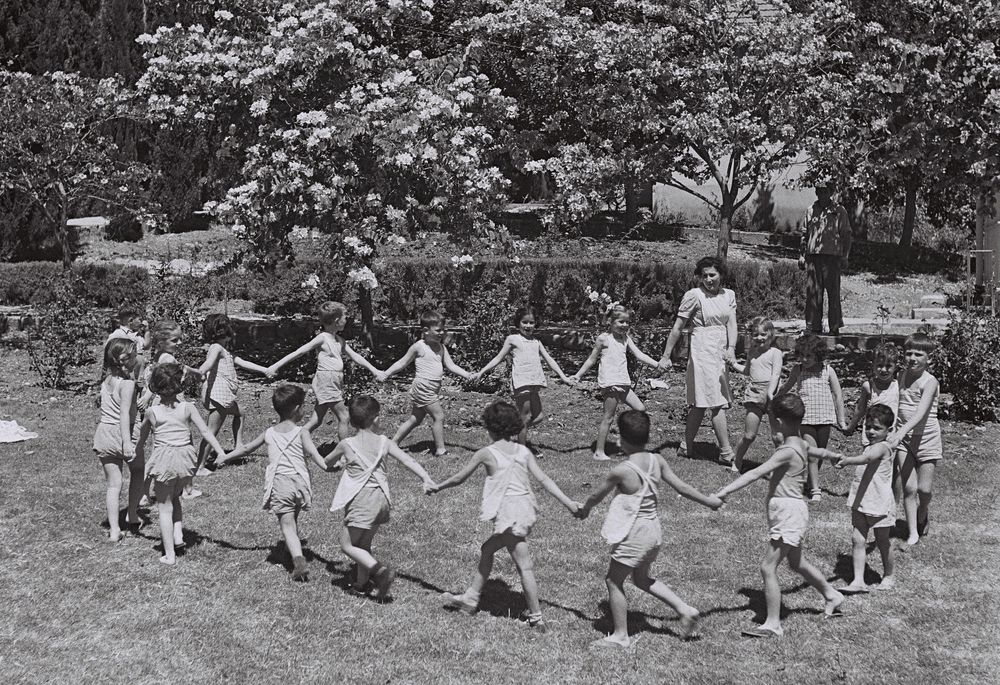 children dancing