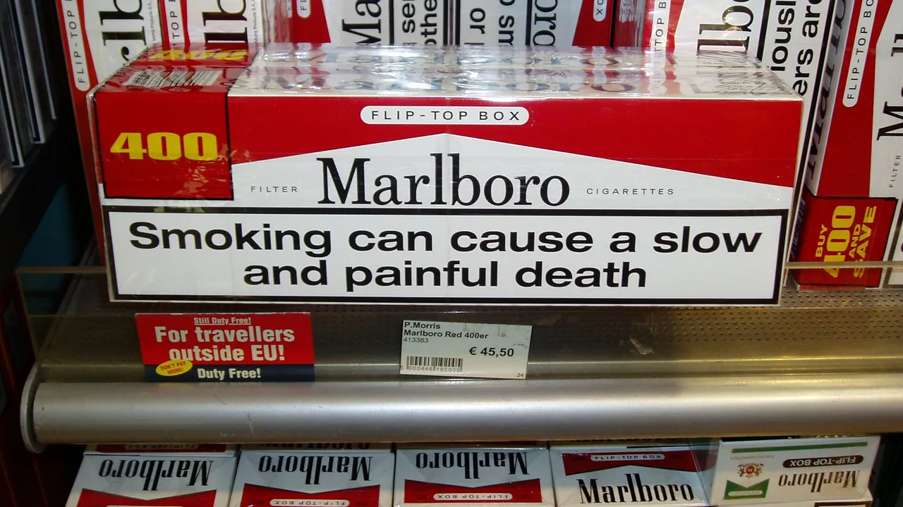 cigarette pack without warning People Have Tried to Make U.S. Cigarette Warning Labels More Graphic for  Decades
