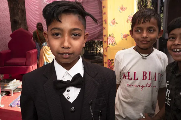 Dressed for the wedding thumbnail