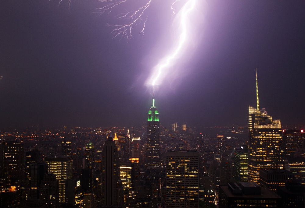 lightning empire state building