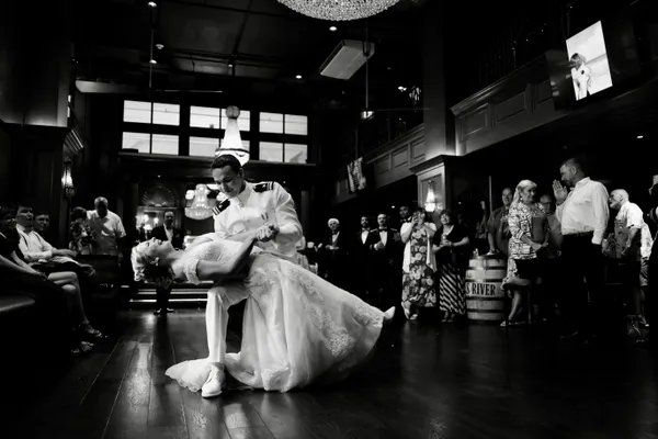 American military couple on their first dance thumbnail
