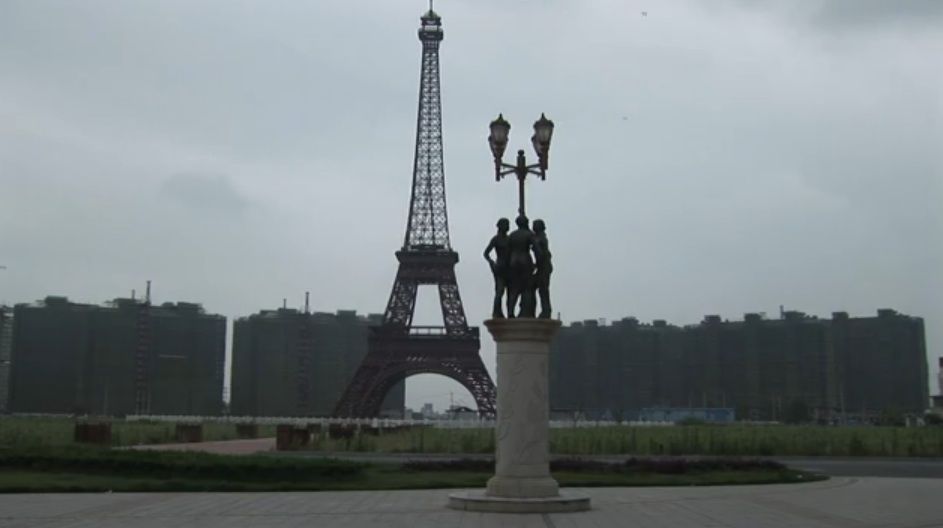 Paris In China: Tianducheng Is An Eerie, Abandoned City Of Lights Clone