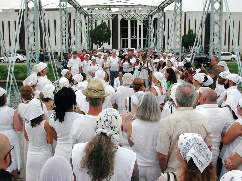 St_Johns_Eve_Crowded_Bridge.jpg