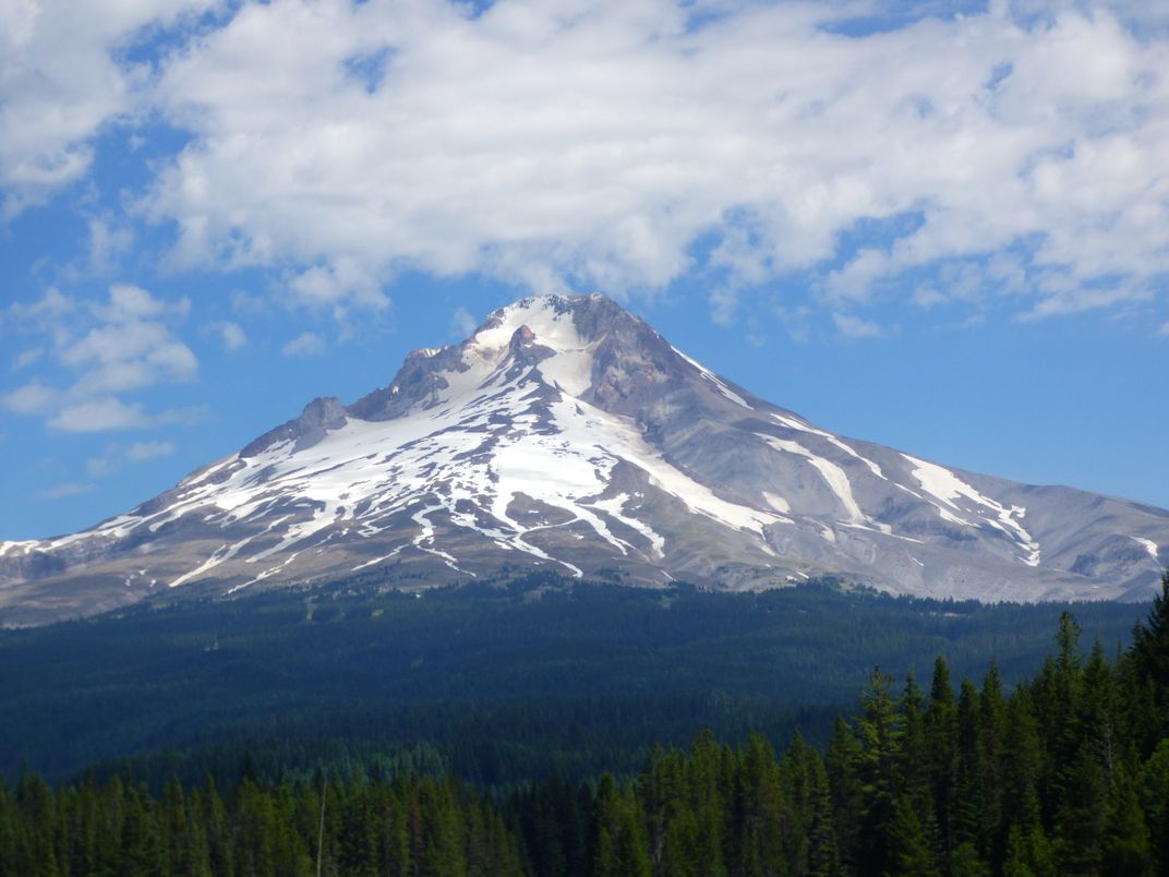 the majesty of Mt Hood | Smithsonian Photo Contest | Smithsonian Magazine