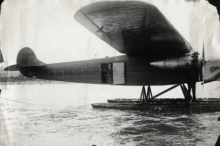 Amelia Earhart and her plane