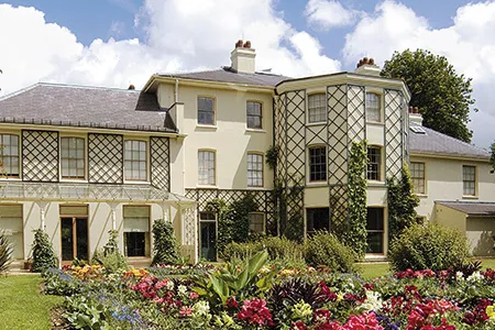 After purchasing Down House, he and his wife continually expanded the building and their gardens.