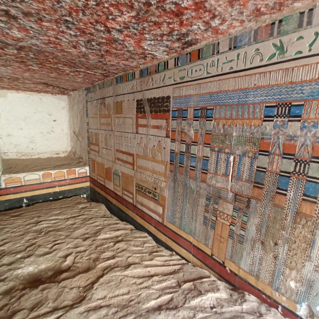 Archaeologists Discover Intricately Decorated Tomb Belonging to a Doctor  Who Treated Egyptian Pharaohs 4,100 Years Ago