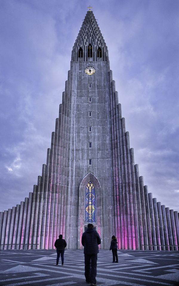 Hallgrímskirkja the famous church in Reykjavik, Iceland thumbnail
