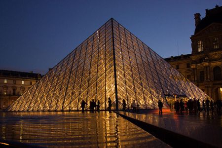 One critic of the proposed redefinition says, "It would be hard for most French museums—starting with the Louvre—to correspond to this definition, considering themselves as ‘polyphonic spaces'"