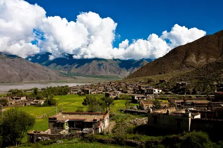 In a recent presentation held at the National Museum of Natural History, University of Melbourne researcher Gerald Roche called attention to 21 minority languages spoken in villages across Tibet.