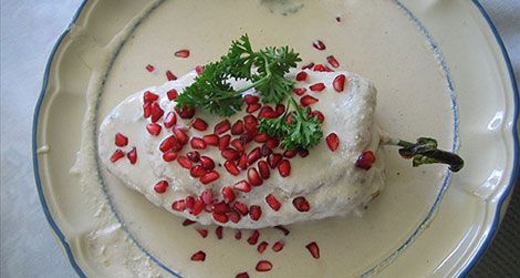 Chiles en nogada, the patriotically colored dish