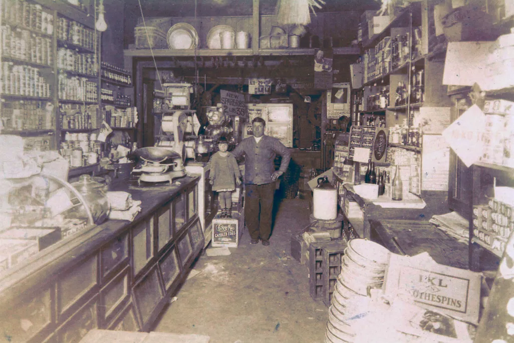 Italian-American Grocer