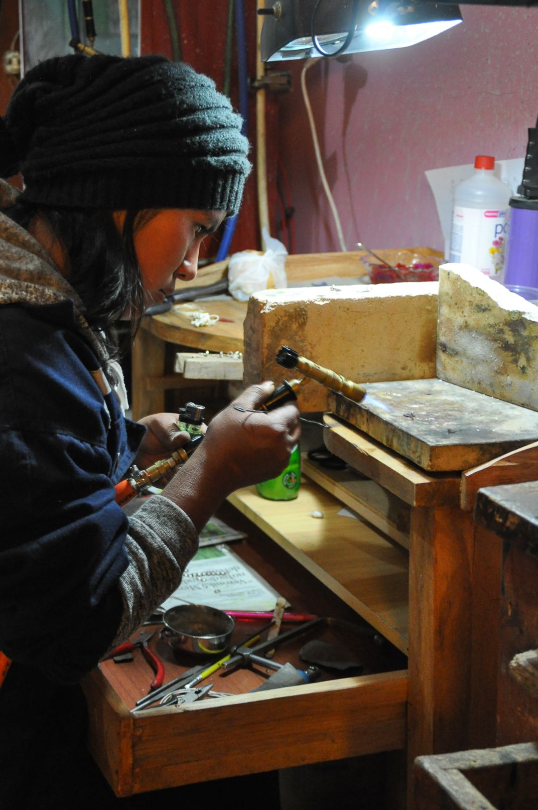 Silver working Smithsonian Photo Contest Smithsonian Magazine