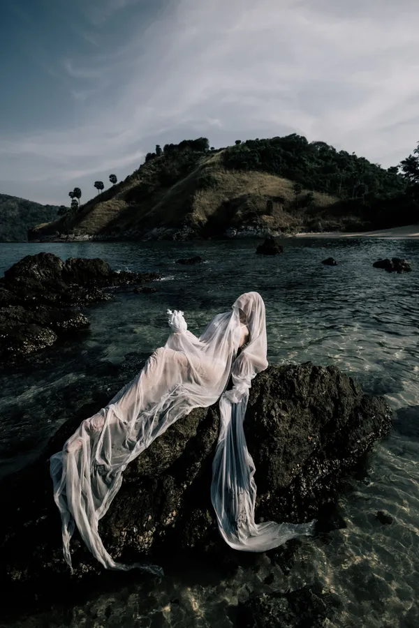 White heart thumbnail